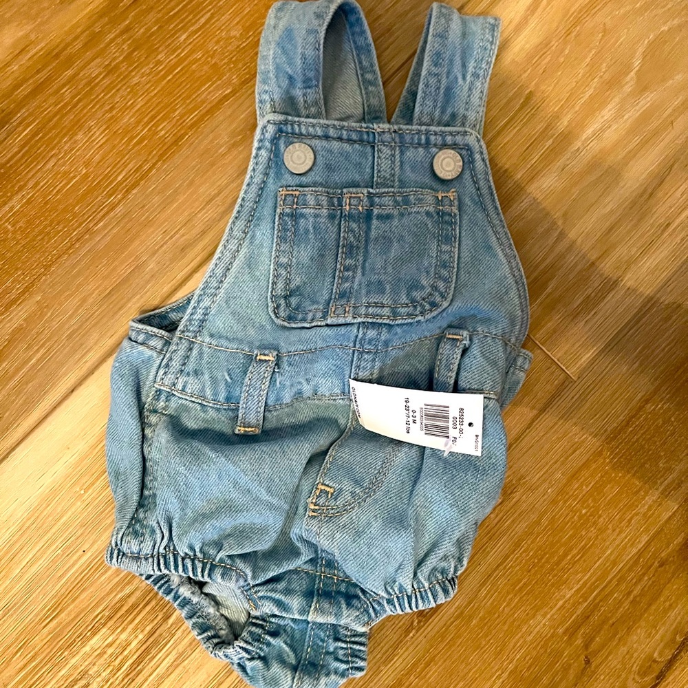 NWT Never worn denim baby overalls
